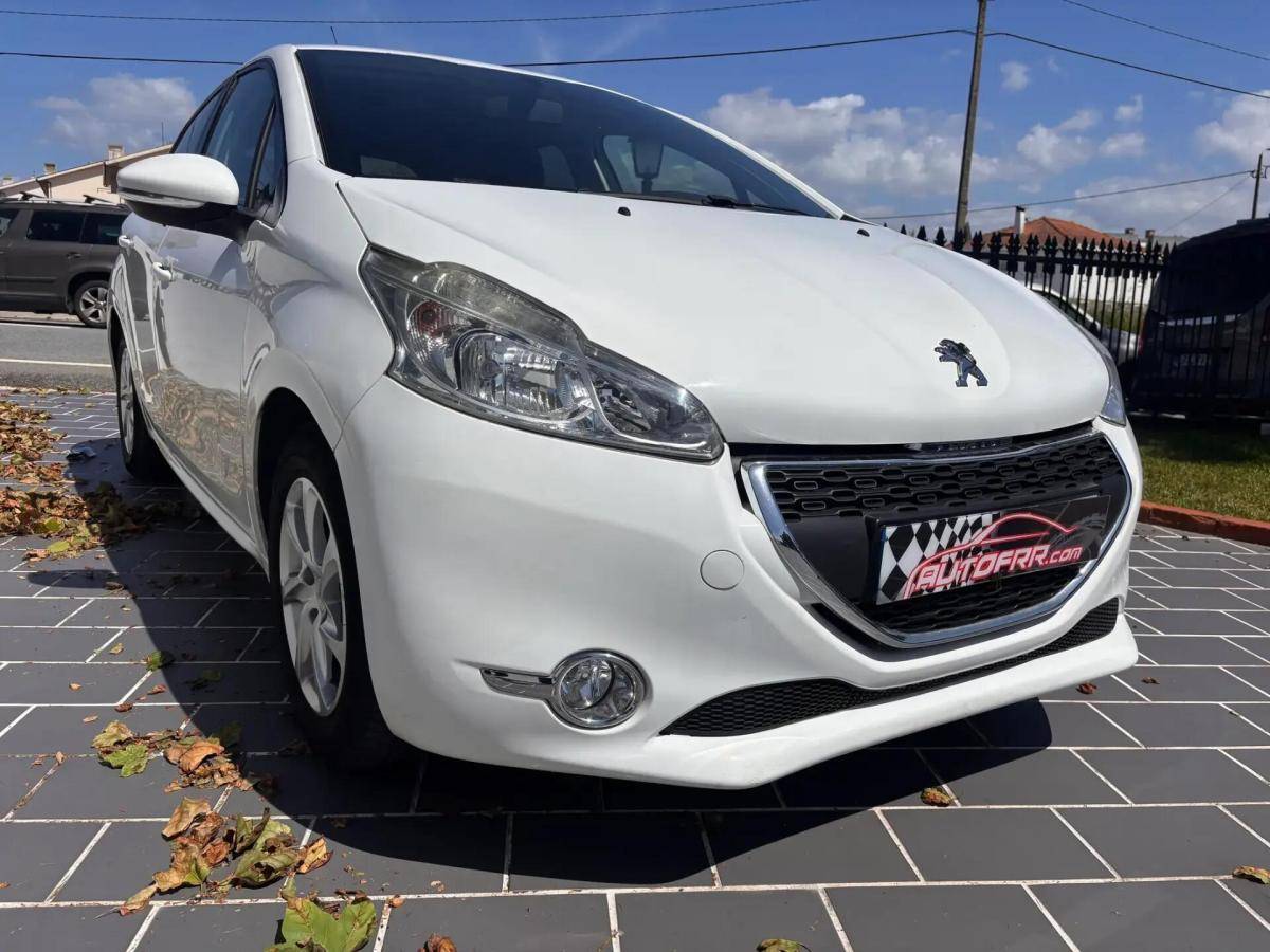 peugeot-208-2012-diesel-1398cc