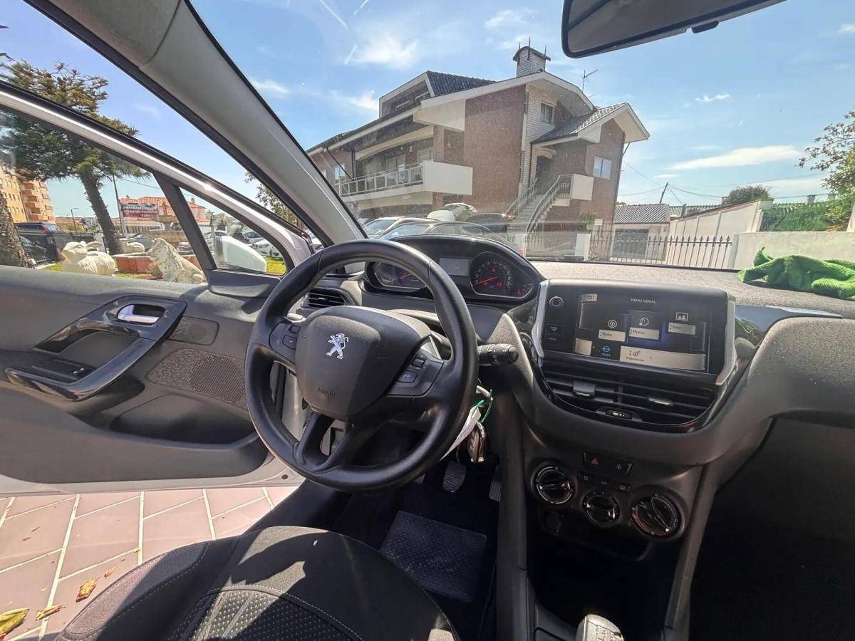peugeot-208-2012-diesel-1398cc