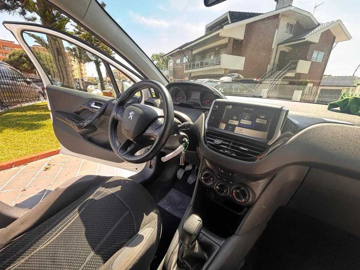 peugeot-208-2012-diesel-1398cc