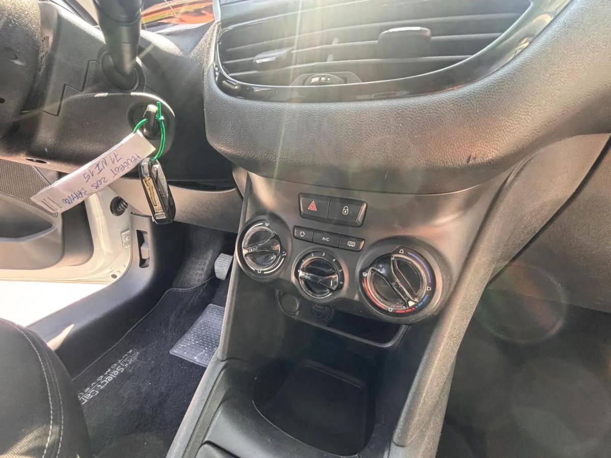 peugeot-208-2012-diesel-1398cc