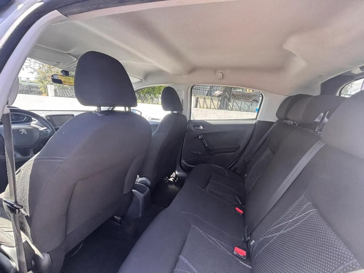 peugeot-208-2012-diesel-1398cc