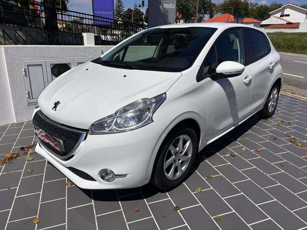 peugeot-208-2012-diesel-1398cc