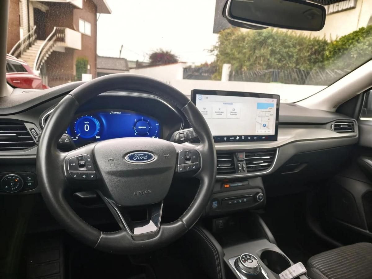 ford-focus-2023-diesel-1499cc