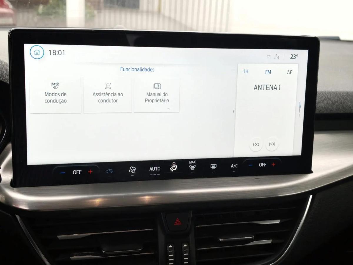 ford-focus-2023-diesel-1499cc