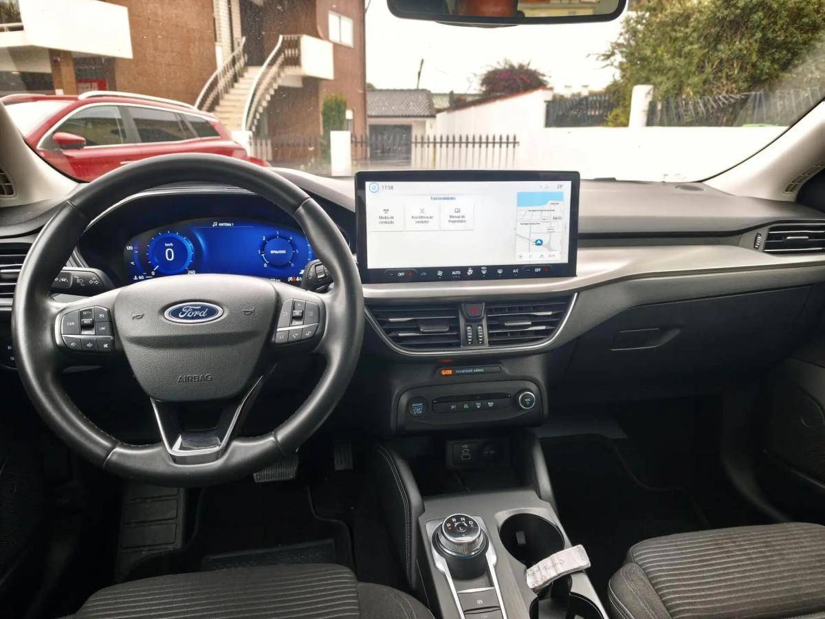 ford-focus-2023-diesel-1499cc