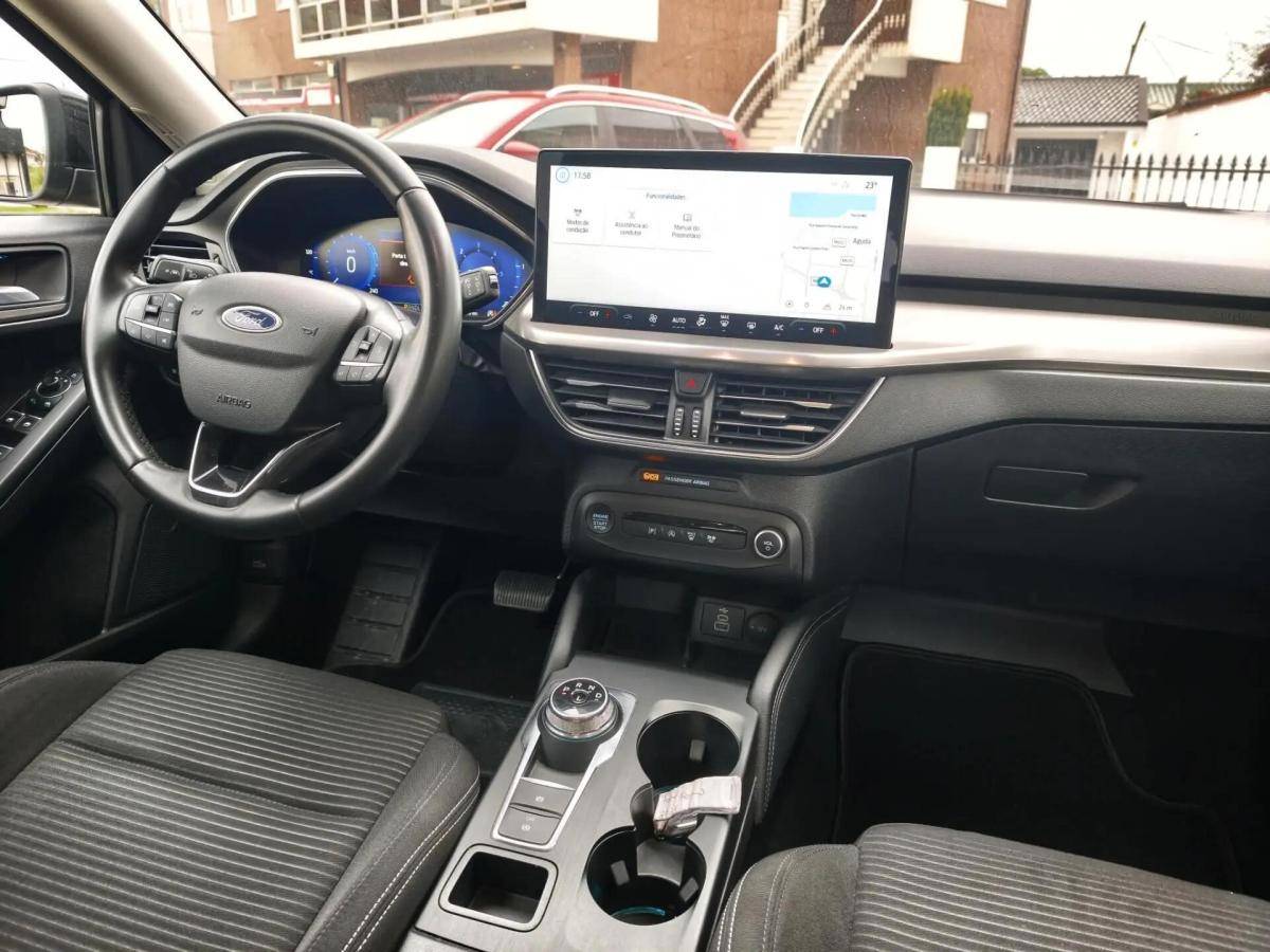 ford-focus-2023-diesel-1499cc