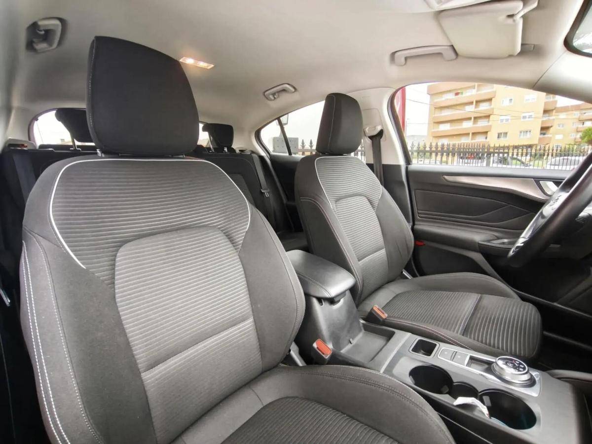 ford-focus-2023-diesel-1499cc