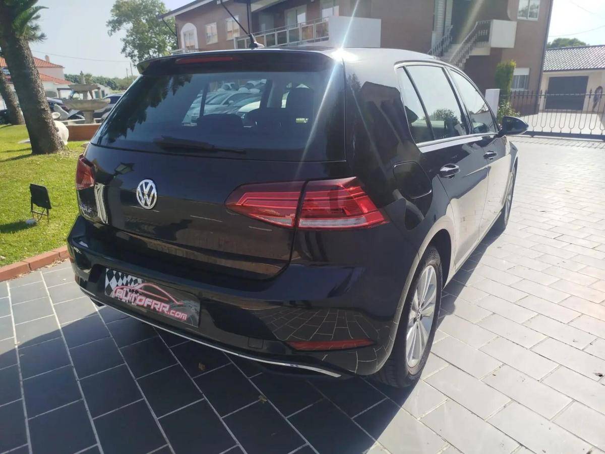 volkswagen-golf-2019-diesel-1598cc