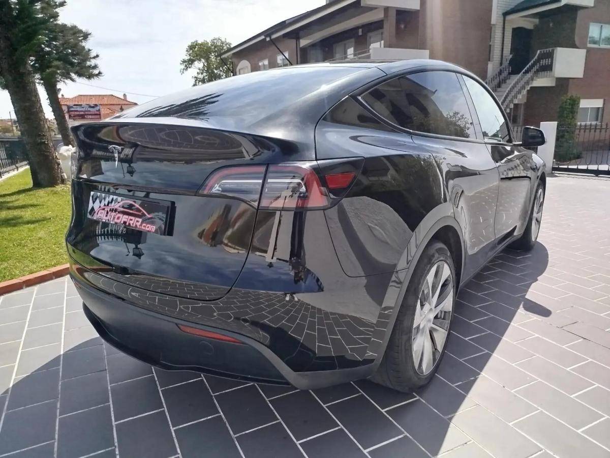 tesla-model-y-2023-eletrico-0cc