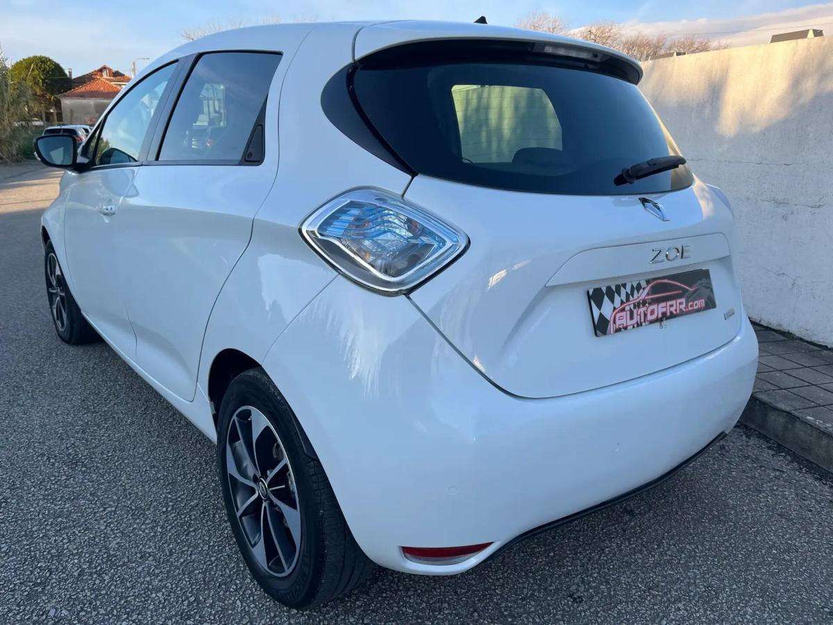 renault-zoe-2018-eletrico-0cc