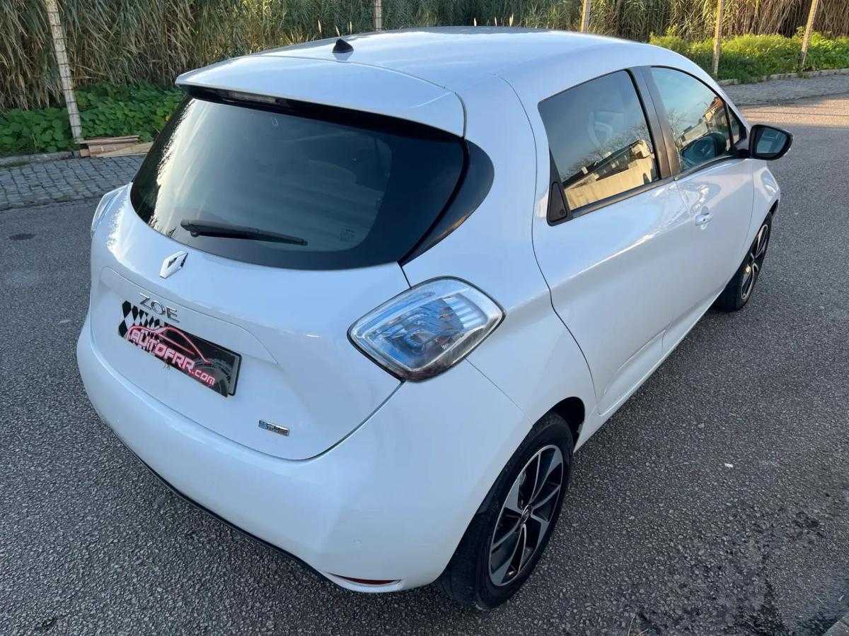 renault-zoe-2018-eletrico-0cc