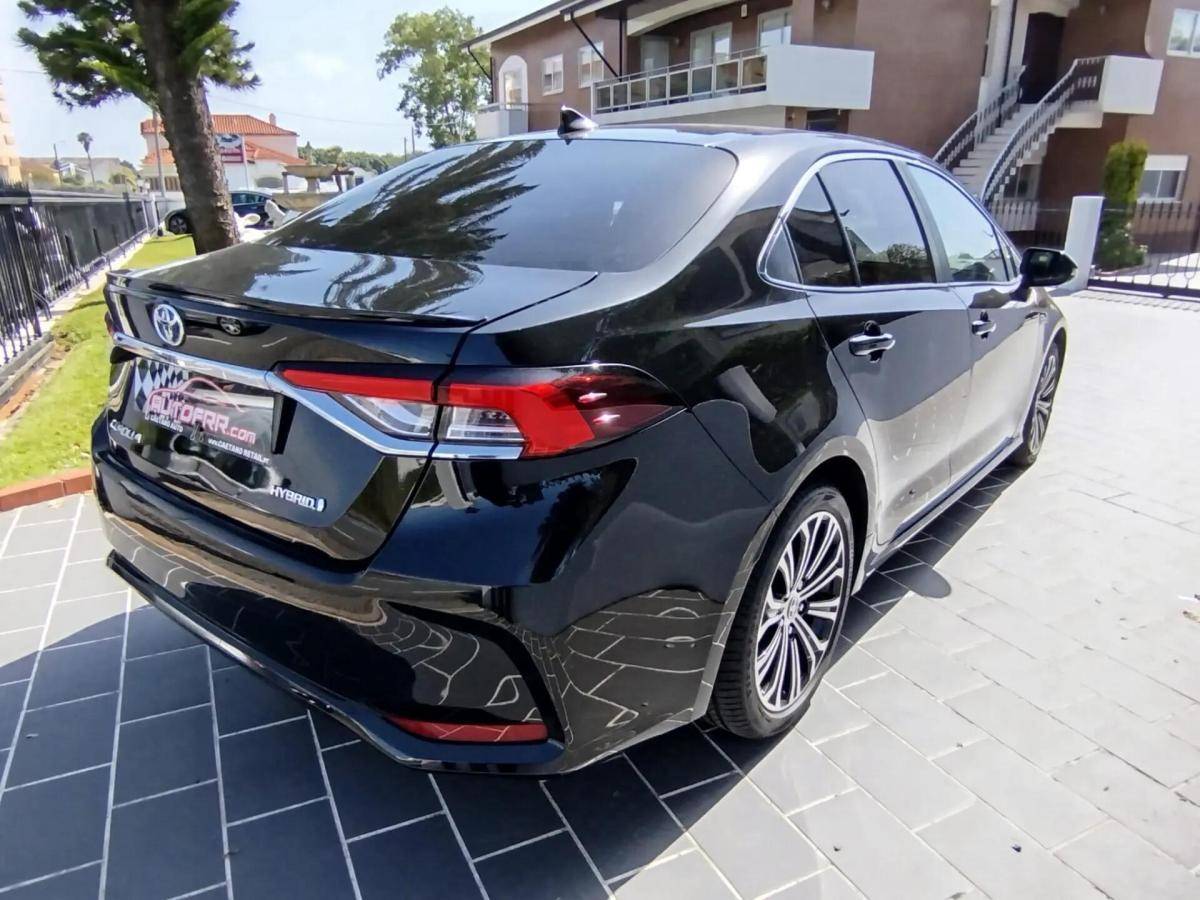 toyota-corolla-2021-hibrido-a-gasolina-1798cc