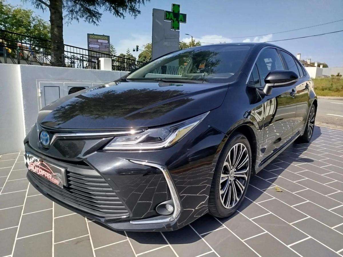 toyota-corolla-2021-hibrido-a-gasolina-1798cc