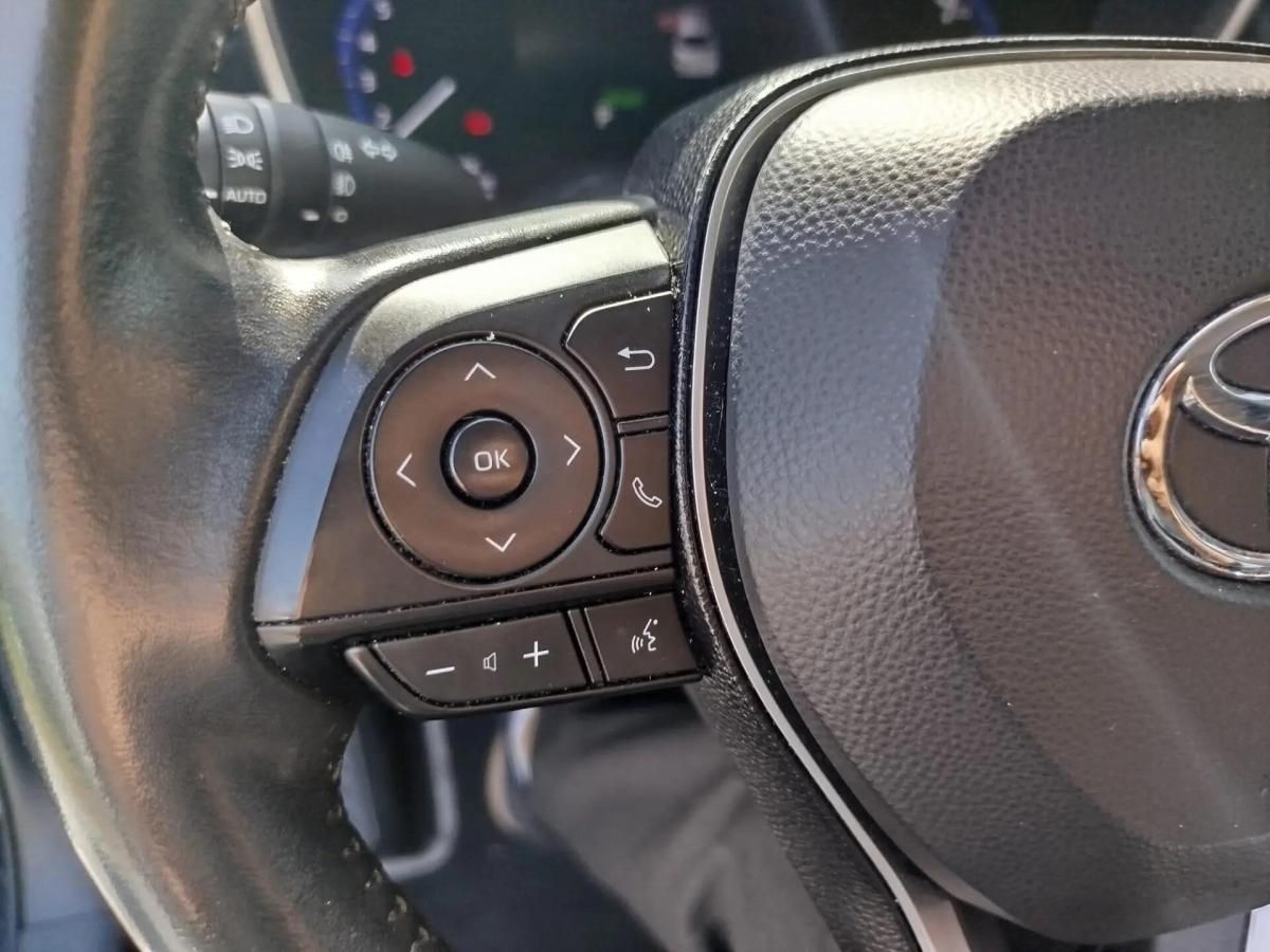 toyota-corolla-2021-hibrido-a-gasolina-1798cc