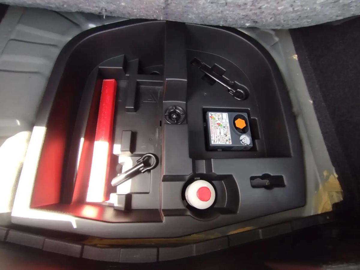 nissan-juke-2024-gasolina-999cc