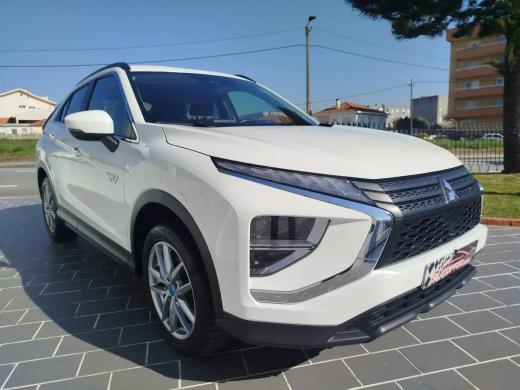 mitsubishi-eclipse-cross-2022-hibrido-a-gasolina-2360cc