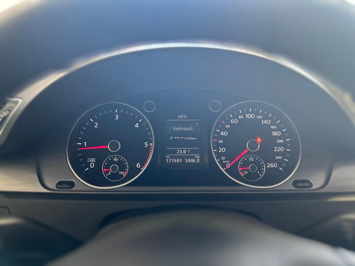 volkswagen-passat-2012-diesel-1968cc