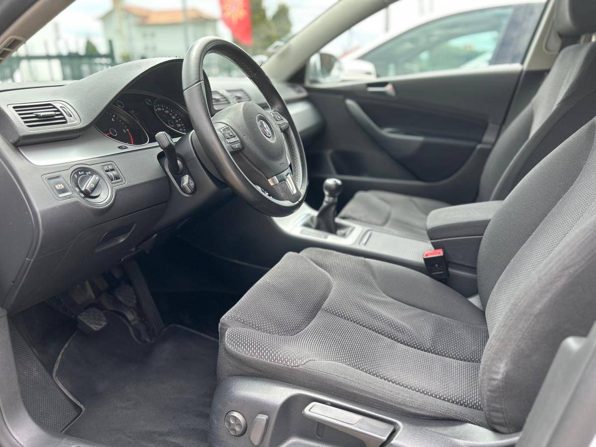volkswagen-passat-2009-diesel-1968cc