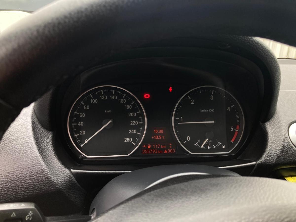 bmw-serie-1-2008-diesel-1995cc