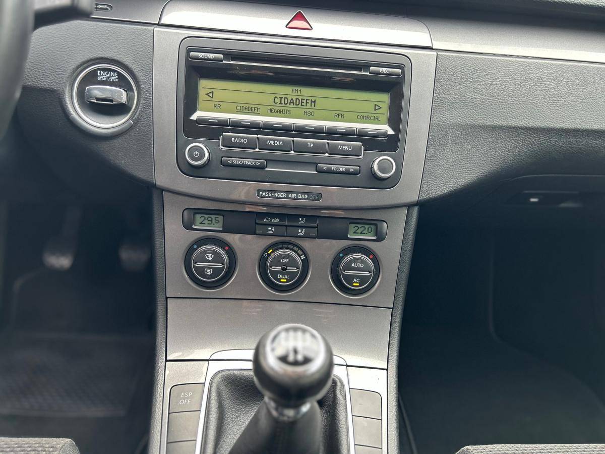 volkswagen-passat-variant-2008-diesel-1896cc