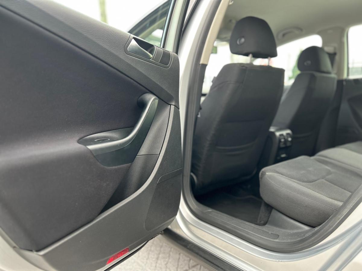 volkswagen-passat-variant-2008-diesel-1896cc