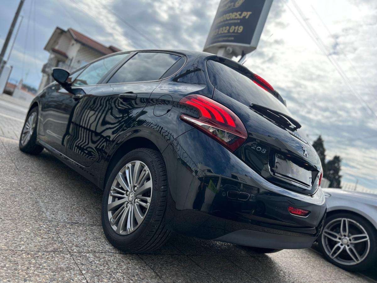 peugeot-208-2016-diesel-1560cc