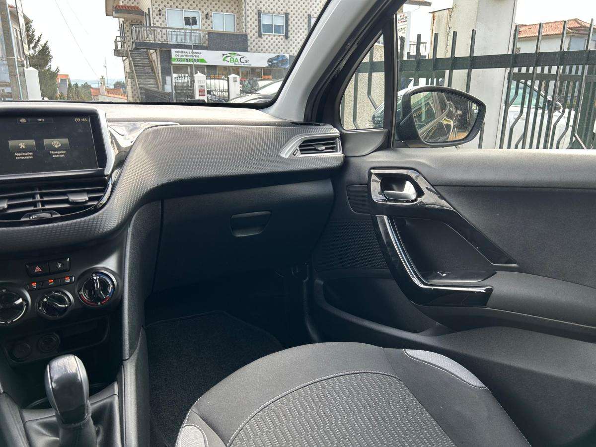 peugeot-208-2016-diesel-1560cc