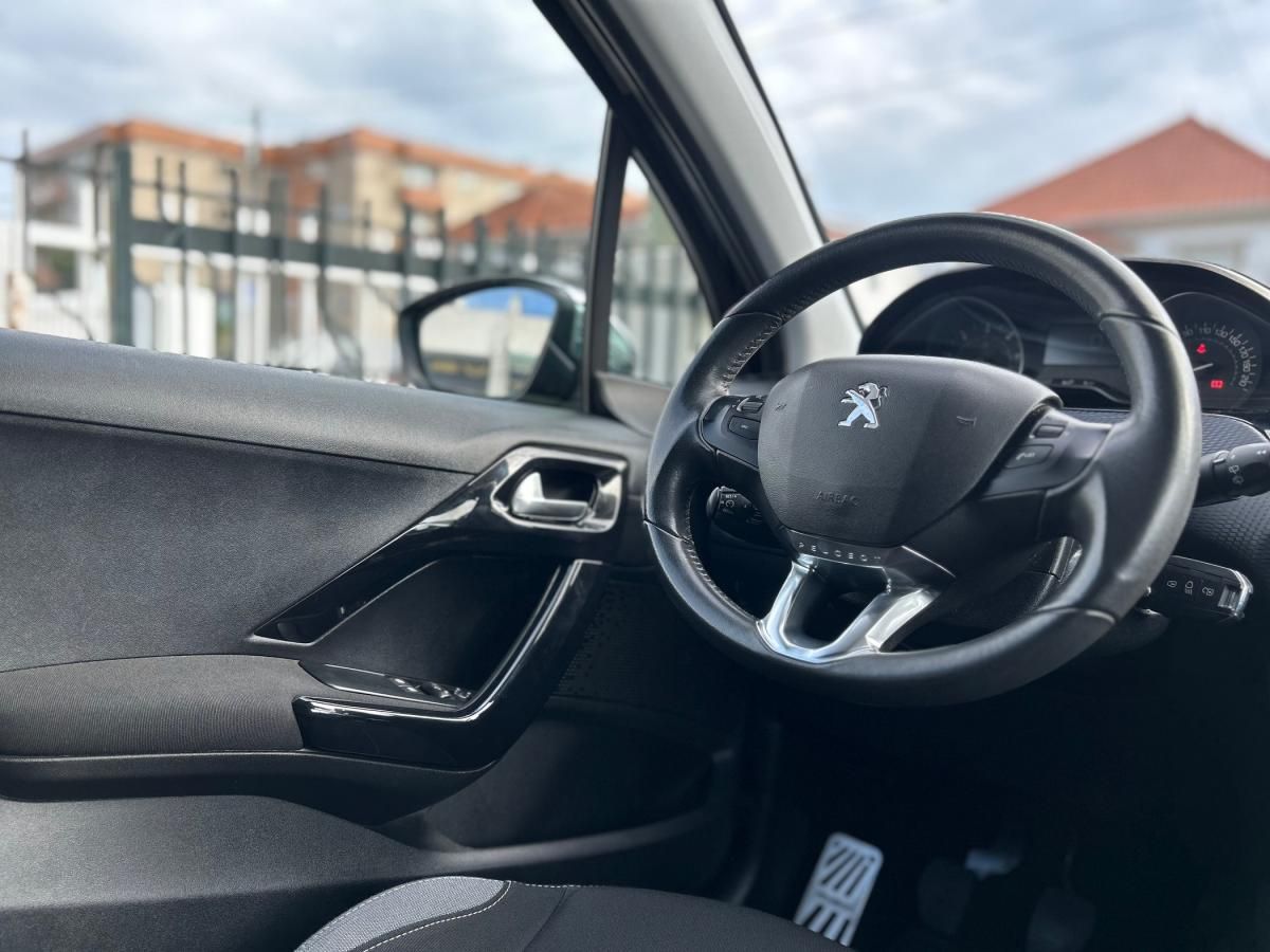 peugeot-208-2016-diesel-1560cc