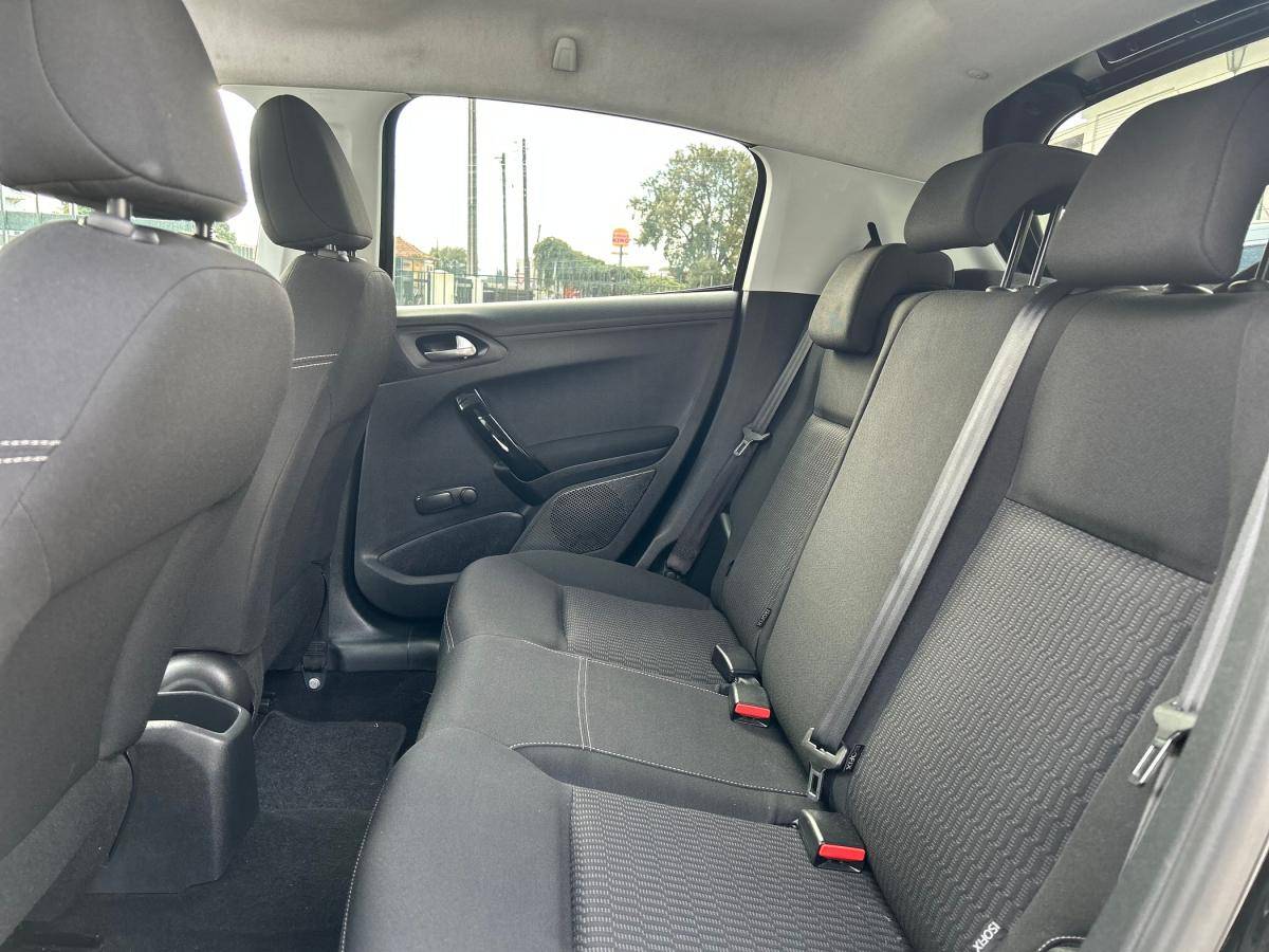 peugeot-208-2016-diesel-1560cc
