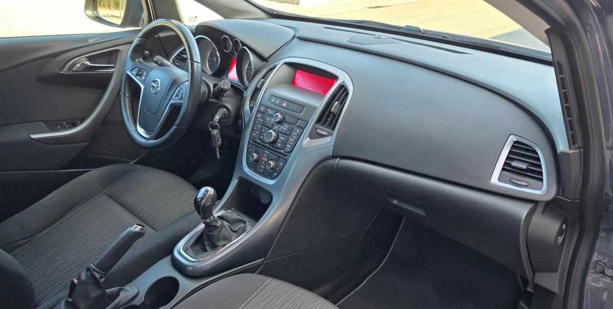 opel-astra-1-3-cdti-ecoflex-2013-diesel-1248cc
