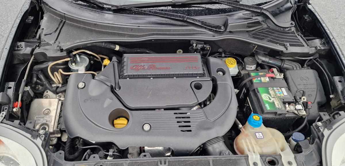 alfa-romeo-mito-1-3-jtdm-16v-2012-diesel-1248cc