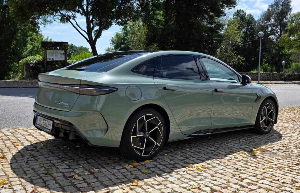 byd-seal-82-5-kwh-awd-excellence-2024-eletrico
