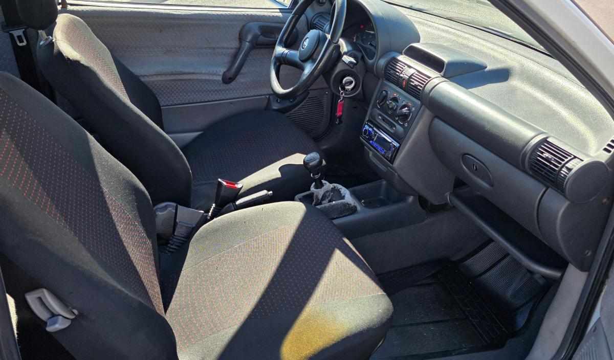 opel-corsa-1-2i-1995-gasolina-1195cc