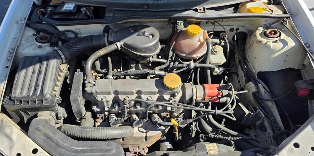 opel-corsa-1-2i-1995-gasolina-1195cc