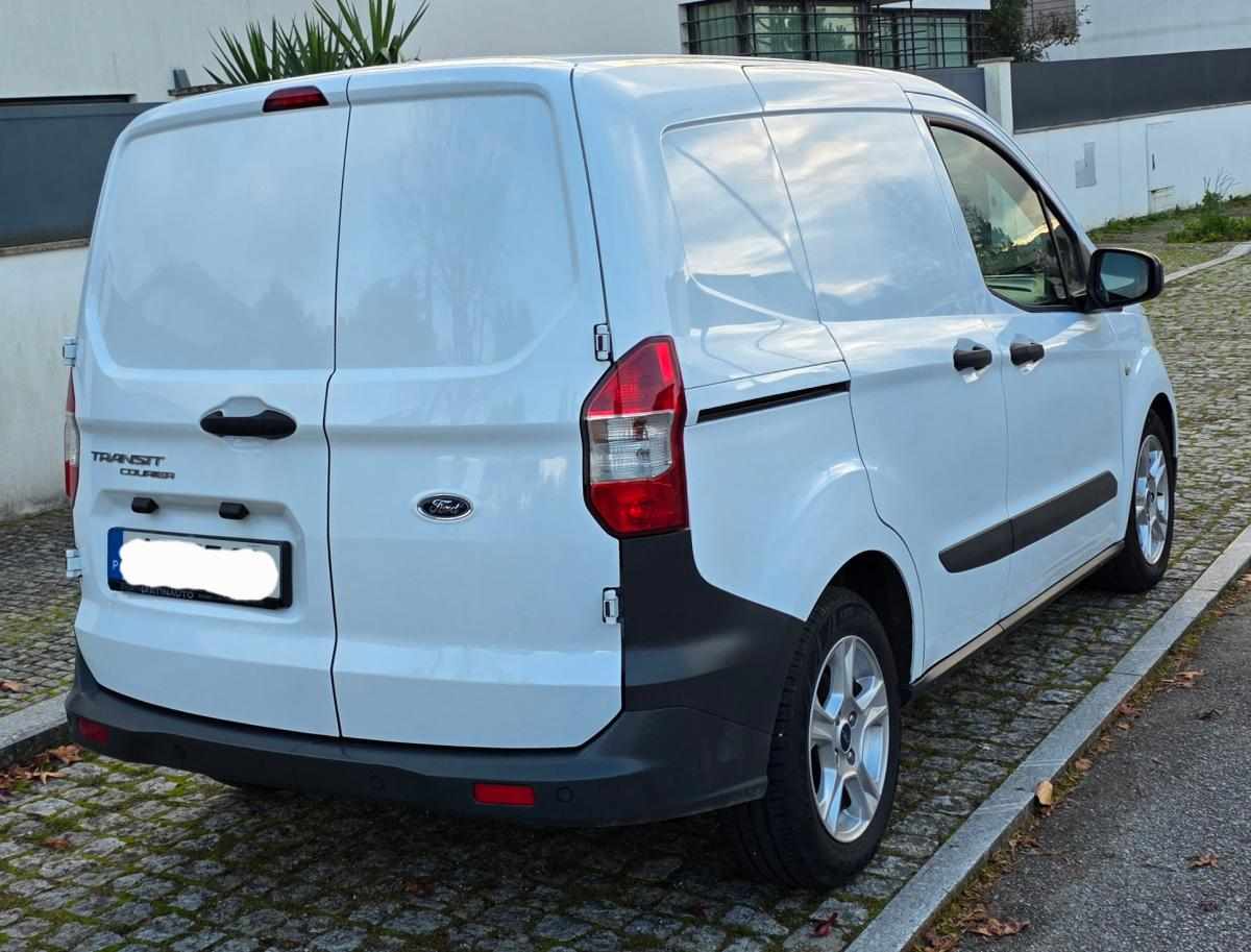ford-transit-courier-1-5-100cv-2022-diesel-1499cc
