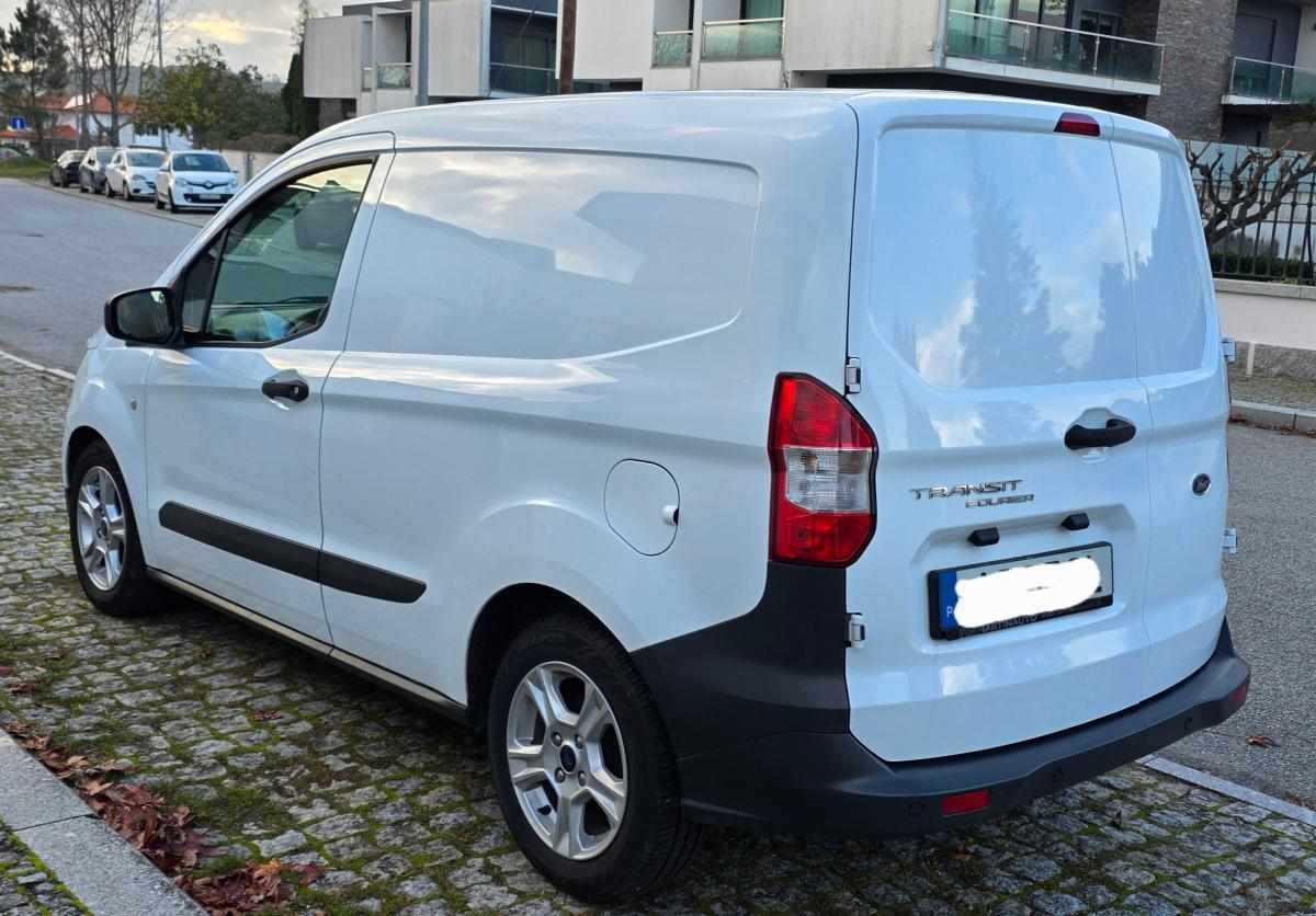ford-transit-courier-1-5-100cv-2022-diesel-1499cc