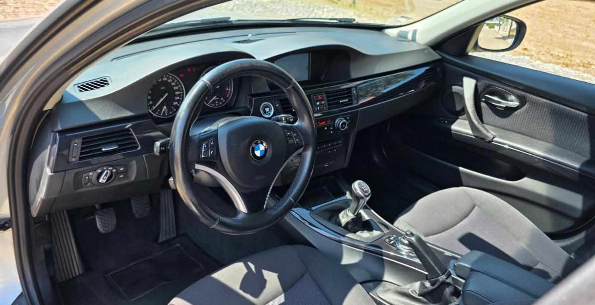 bmw-serie-3-320d-2010-diesel-1995cc