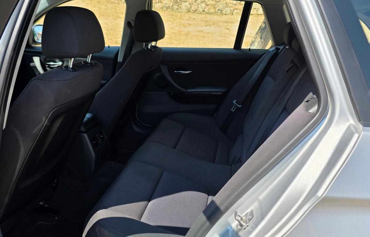 bmw-serie-3-320d-2010-diesel-1995cc
