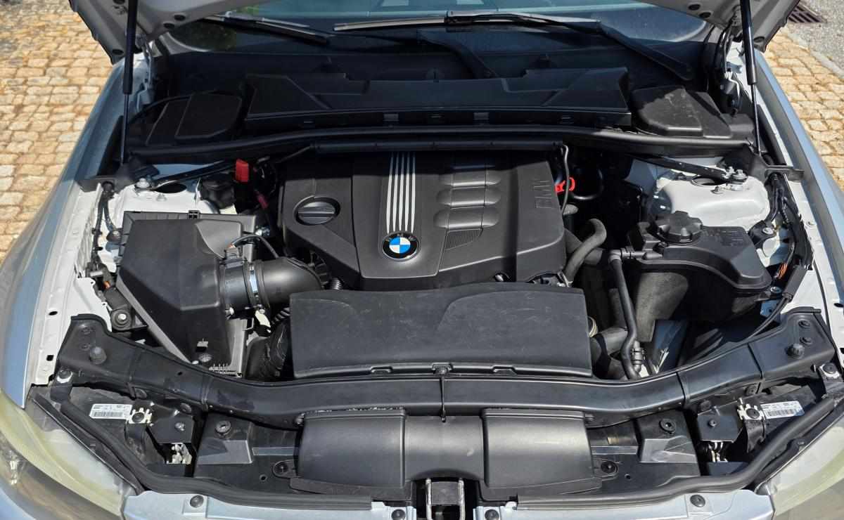 bmw-serie-3-320d-2010-diesel-1995cc