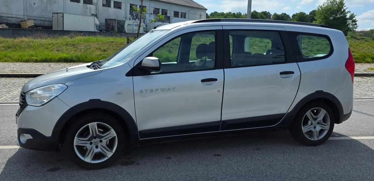 dacia-lodgy-1-5-dci-2017-diesel-1461cc