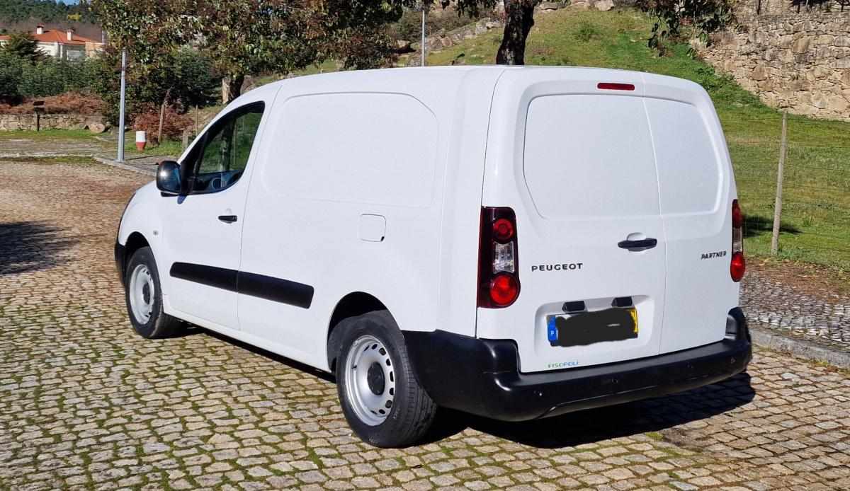 peugeot-partner-1-6-99cv-2017-diesel-1560cc