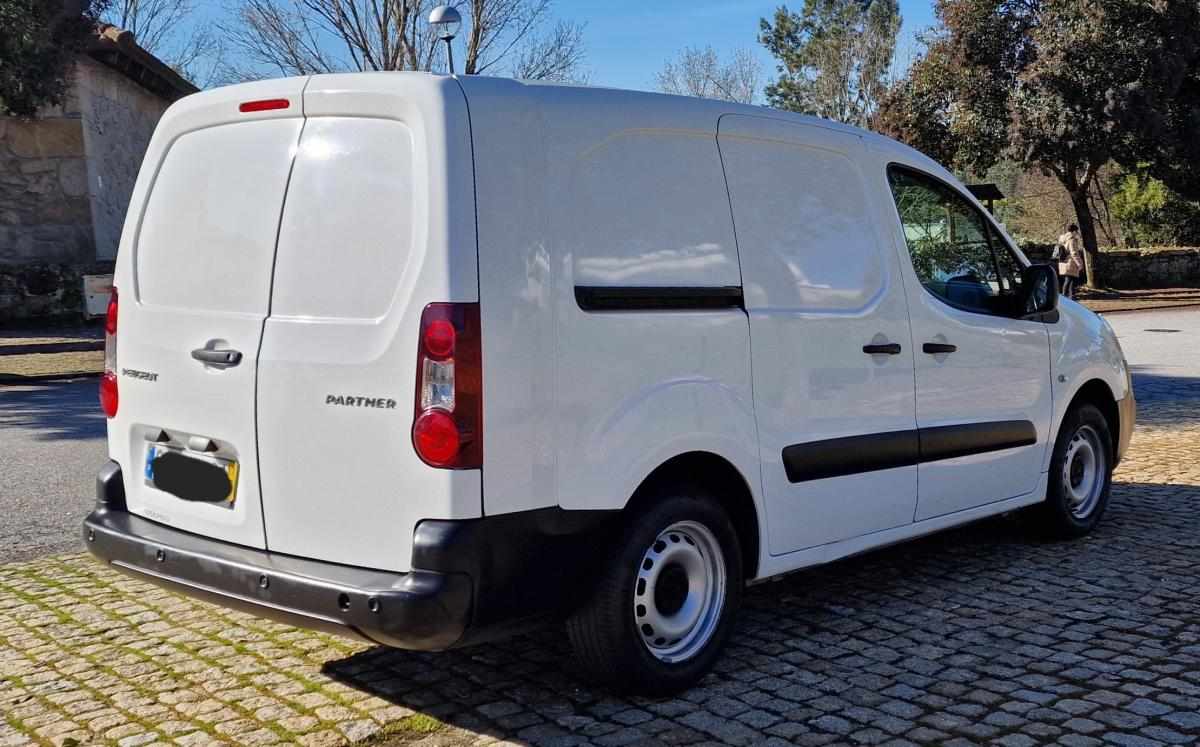 peugeot-partner-1-6-99cv-2017-diesel-1560cc