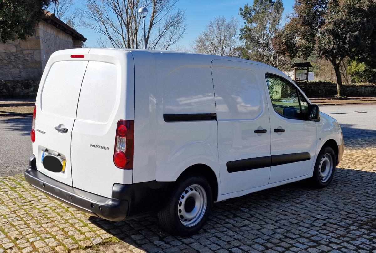 peugeot-partner-1-6-99cv-2017-diesel-1560cc