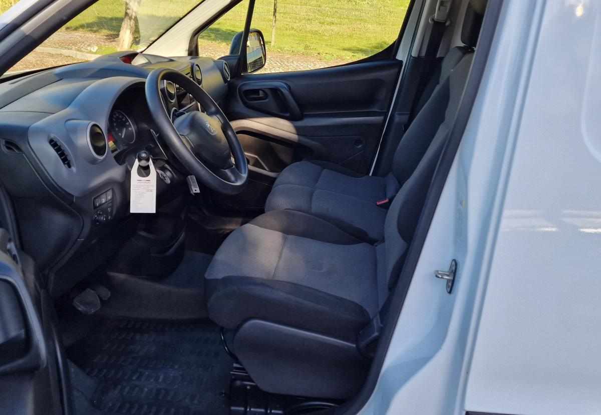 peugeot-partner-1-6-99cv-2017-diesel-1560cc