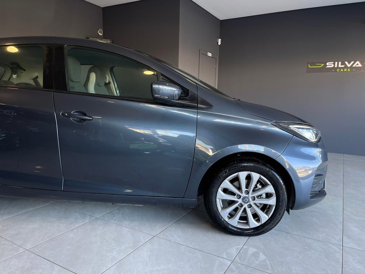 renault-zoe-2021-eletrico-500cc