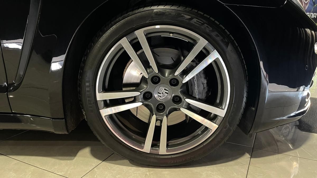 porsche-panamera-2014-diesel-3000cc
