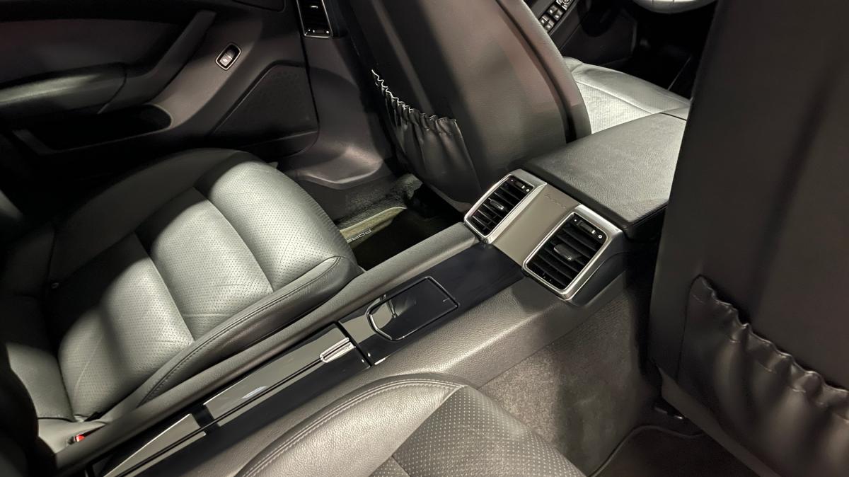 porsche-panamera-2014-diesel-3000cc