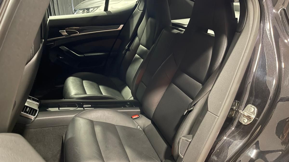 porsche-panamera-2014-diesel-3000cc