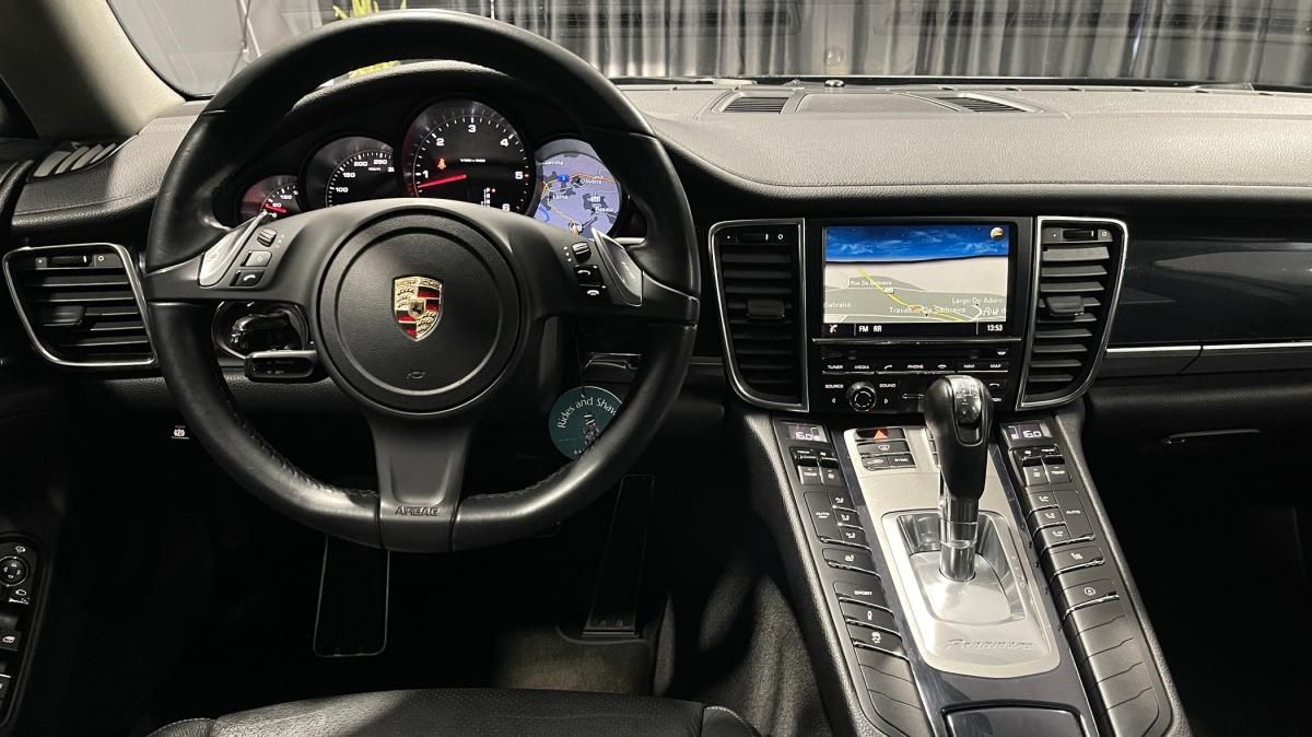 porsche-panamera-2014-diesel-3000cc