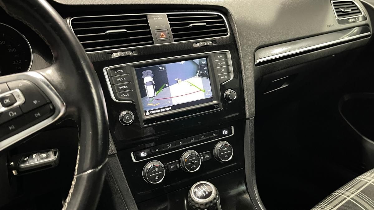 volkswagen-golf-2016-diesel-1968cc